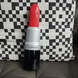 New Ruby Woo Makeup Tin By MAC Cosmetics